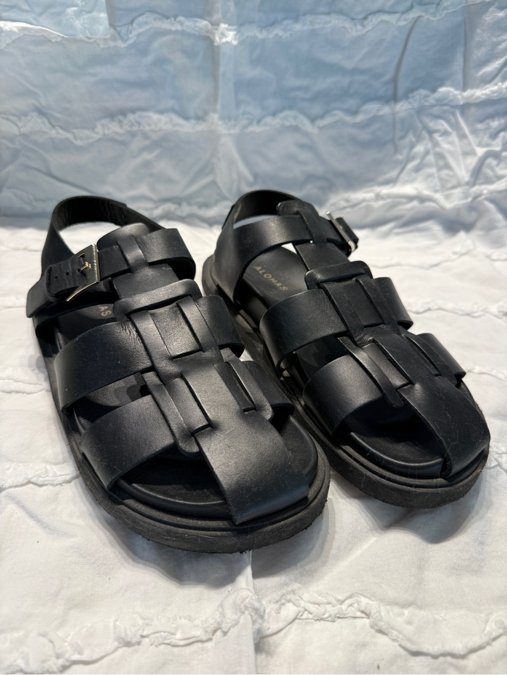 ALOHAS Women's Black Woven Leather Sandals